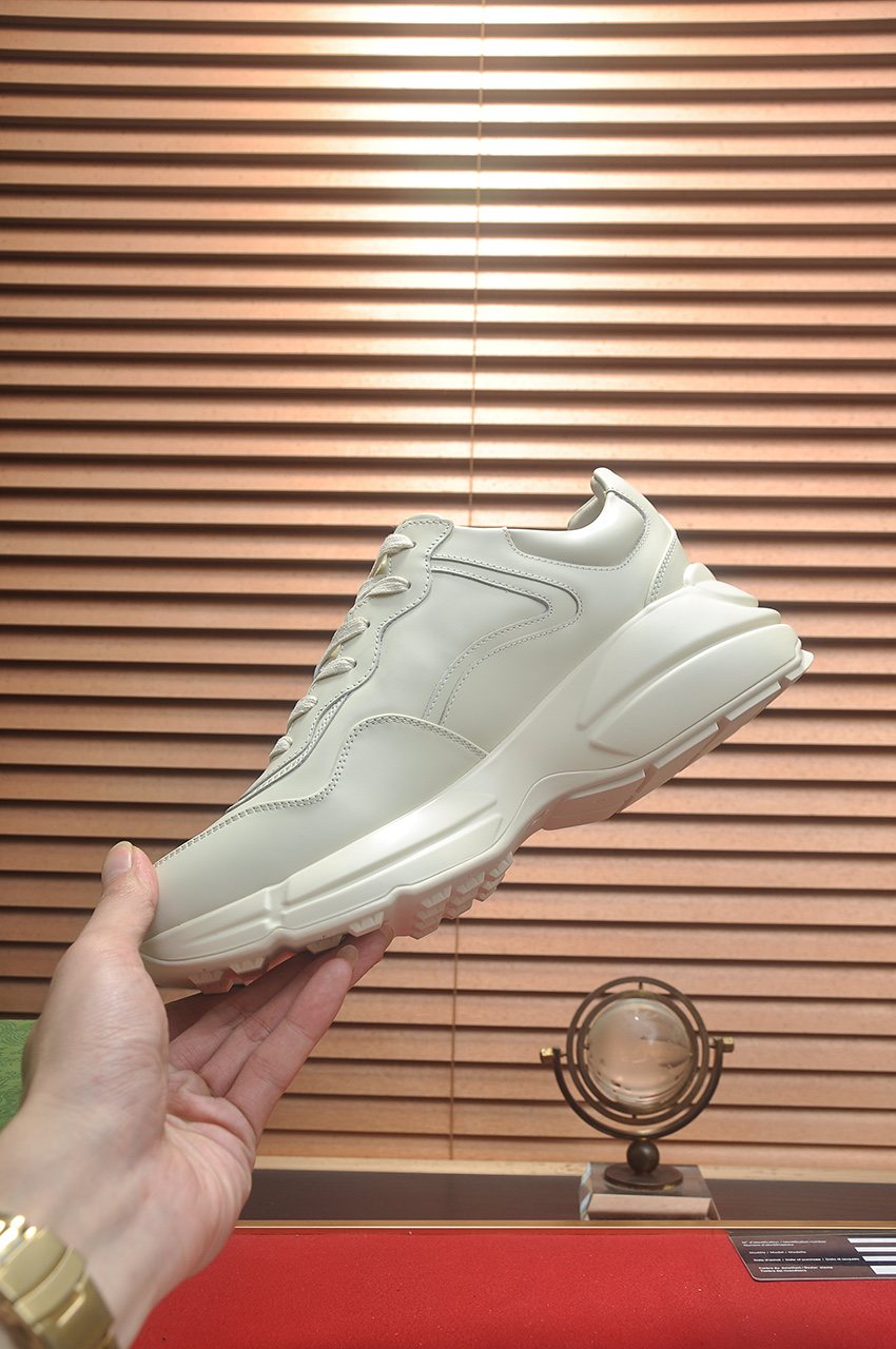 GUCCI Multicolor Graphic Chunky Sneakers — model