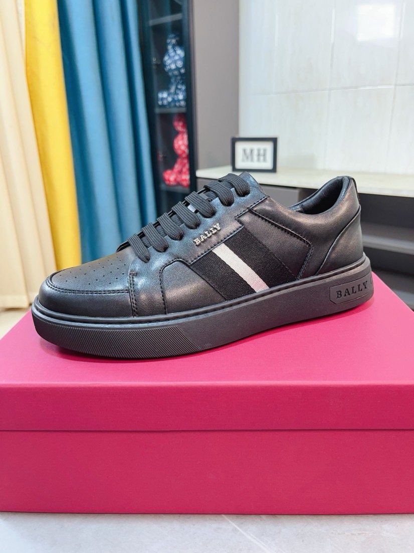 BALLY Black Stripe Low-Top Sneakers — hero