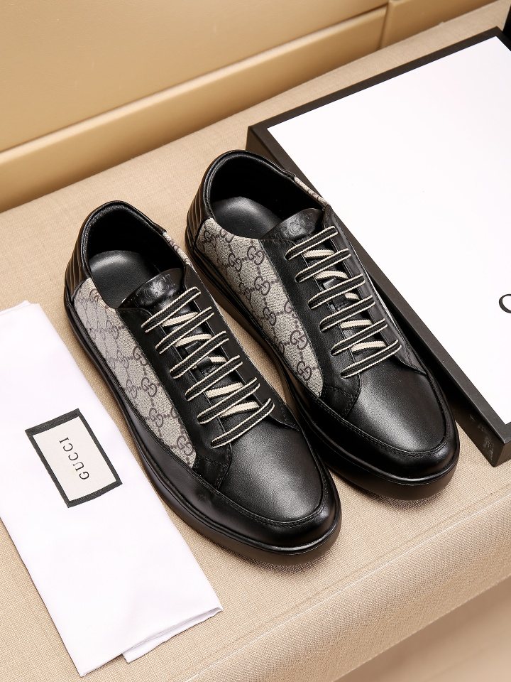 Gucci Monogram Panel Low-Top Sneakers — model